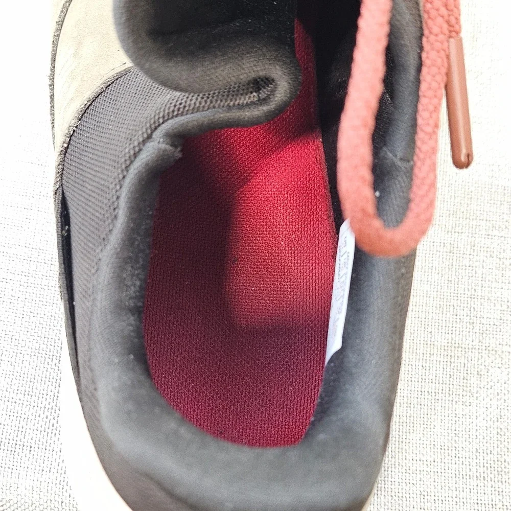 The North Face Recovery Slip-On Knit II Mens 11 Brown Leather Sneakers NF0A48MV
